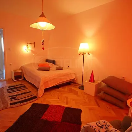 Level3/4 Apartment