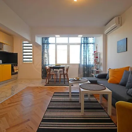 Apartment Level3/4